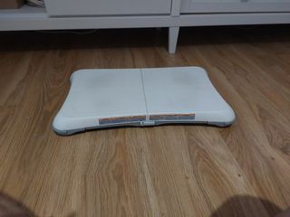 Consola wii con tabla fit, mand y juegos