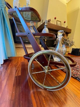 Camarera carrito madera y laton con ruedas