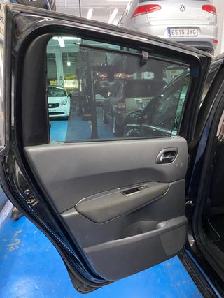 Peugeot 5008 2010