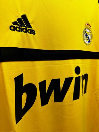 Camiseta adidas Retro real madrid iker casillas