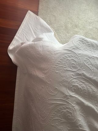 Colcha blanca para cama 1,80