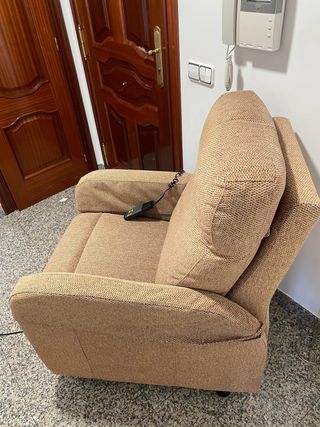 Sillon relax levantapersonas.