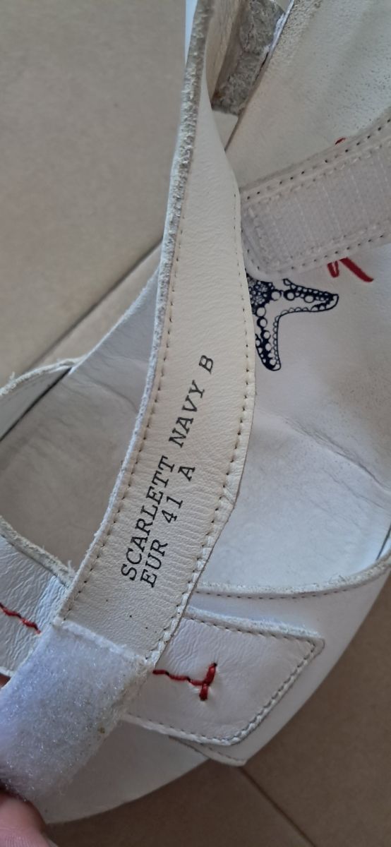 Sandalias de coronel tapioca