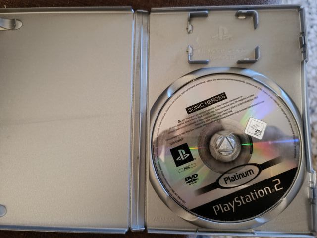 Sonic Heroes Ps2 Platinum sin manual Pal españa