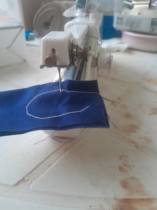 Máquina coser manual