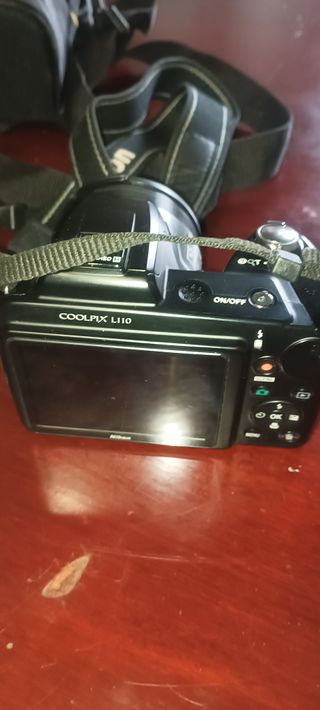 Cámara de fotos Nikon coolpix L111