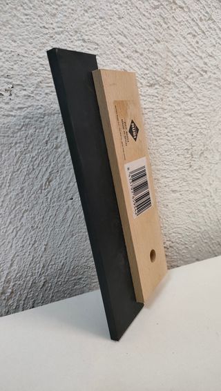 Espátula alicatador 18 cm.