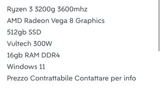 Postazione da gaming monitor e pc e altro