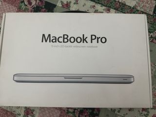 MacBook Pro 13” con 16 GB RAM, SSD 500 GB