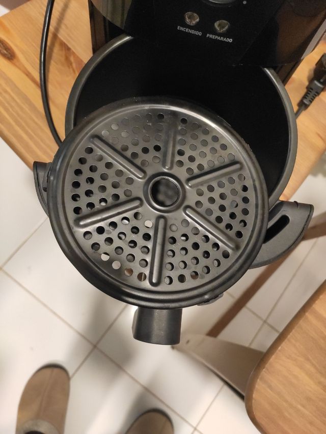 Freidora sin aceite JATA
