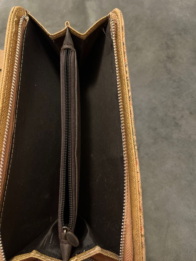 Carteira de senhora Corkcho