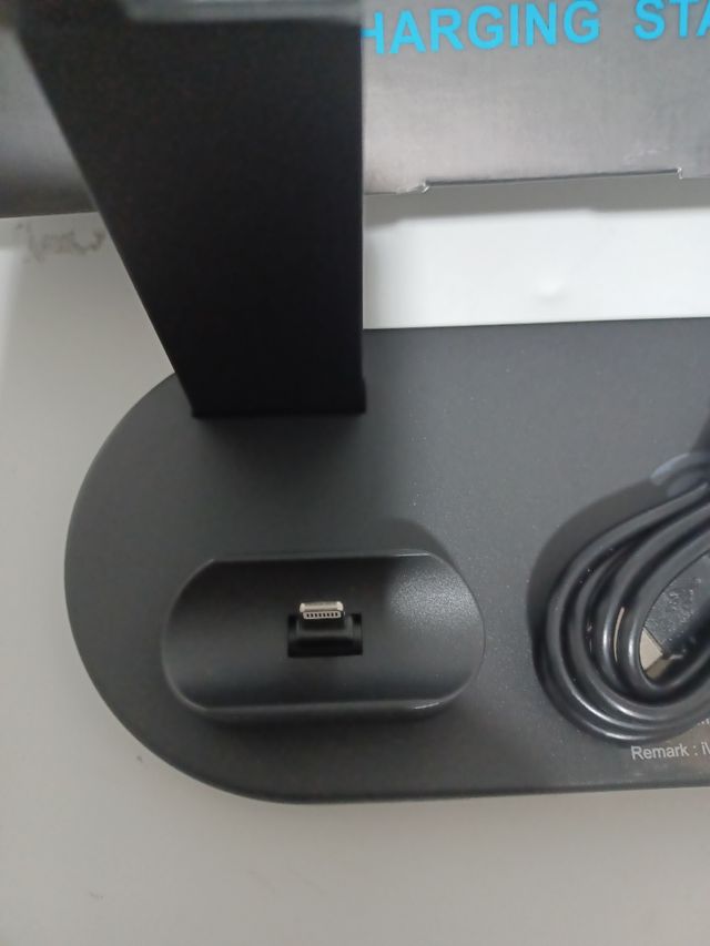 LIQUIDACIÓN base  de móvil para apple