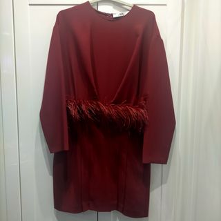 Vestido plumas 