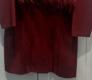 Vestido plumas 