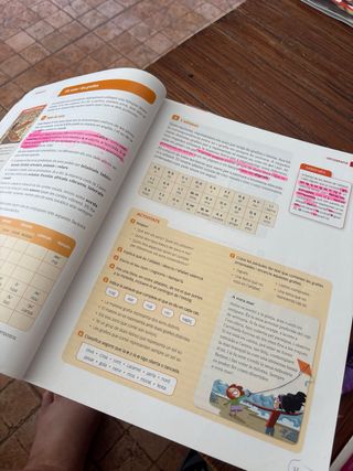 Llibre de Llengua i Literatura 2 ESO. Santillana