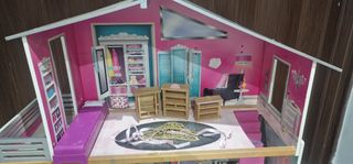 Casa per bambole/barbie molto bella e grande