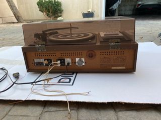 Tocadiscos Sanyo