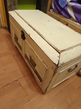 Baúl blanco