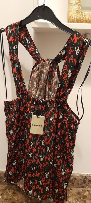 Blusa tipo halter TRUCCO