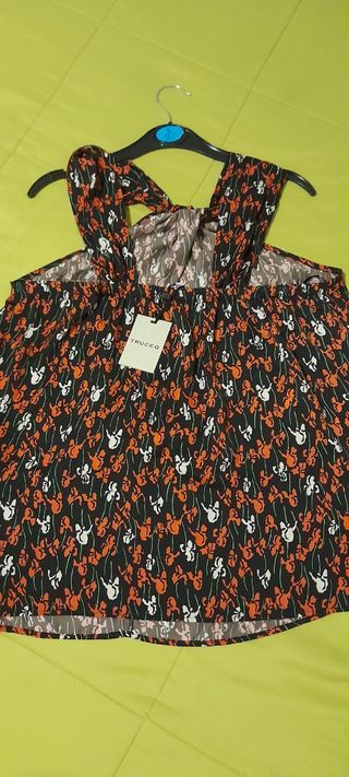 Blusa tipo halter TRUCCO