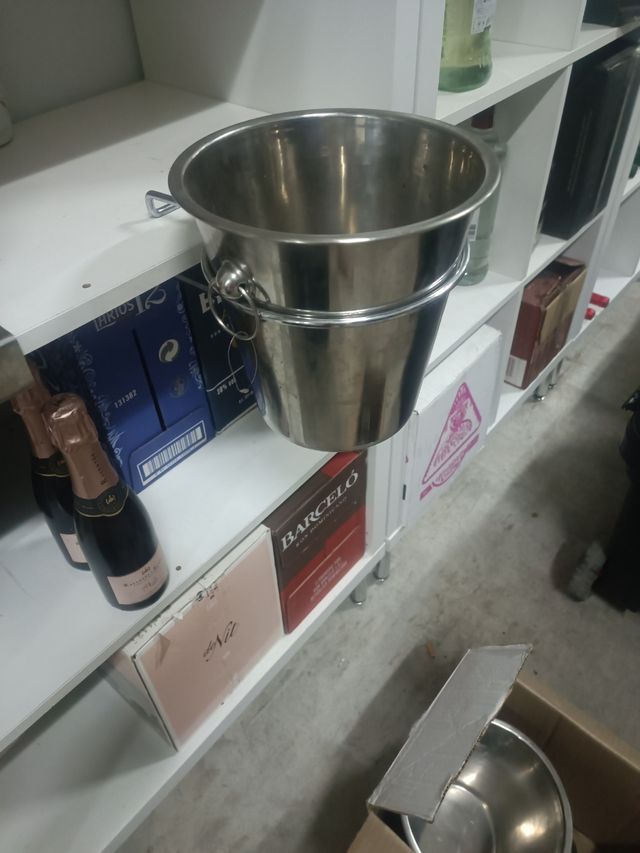 Cubitera con soporte