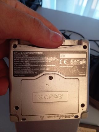 Game boy advance sp + 2 juegos
