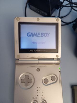 Game boy advance sp + 2 juegos