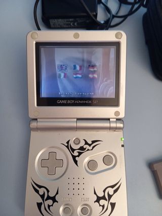 Game boy advance sp tribal más 3 juegos