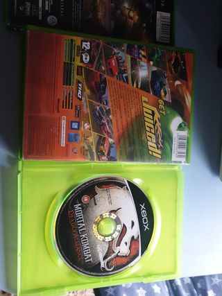 Xbox 2001  clasica más mando y  3 juegos