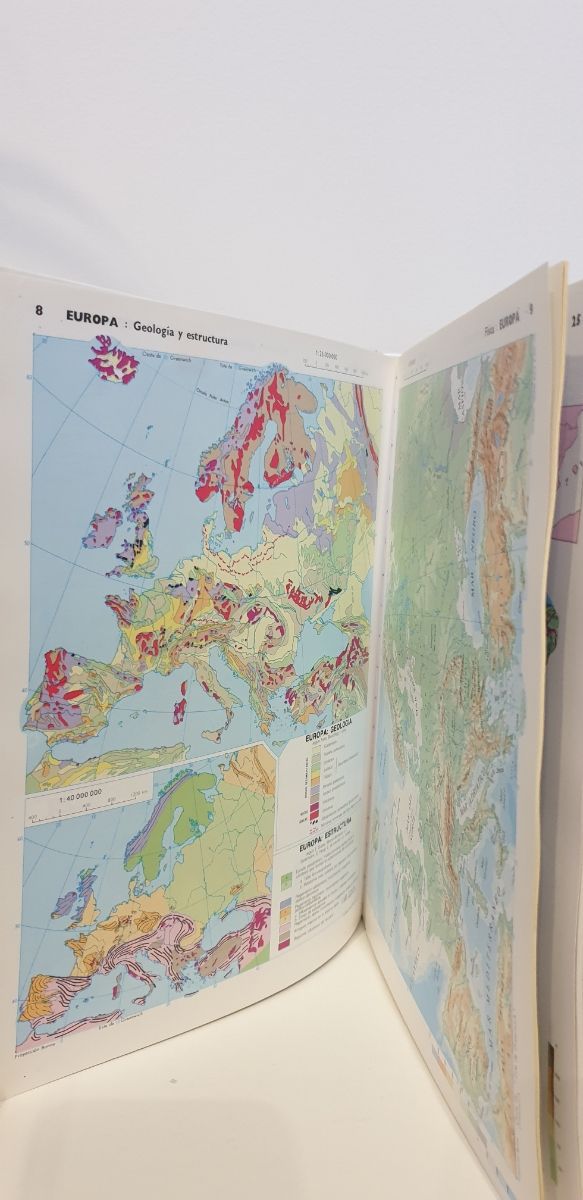 Atalas geográfico universal. Everest