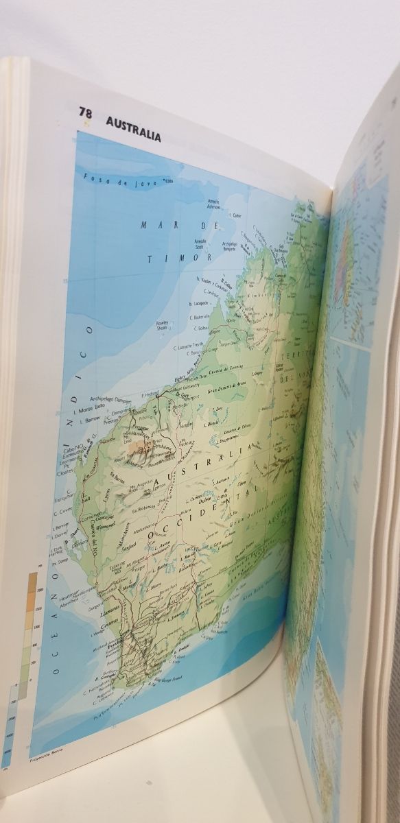 Atalas geográfico universal. Everest