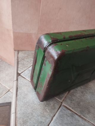 Jerrikan depósito de gasolina