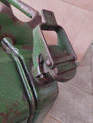 Jerrikan depósito de gasolina