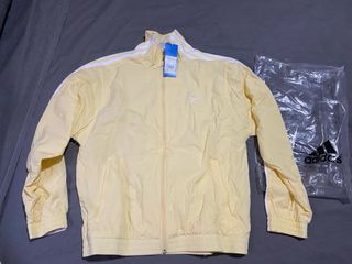 Chaqueta amarillo pastel Adidas