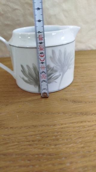 Lechera Porcelana Vintage Dema
