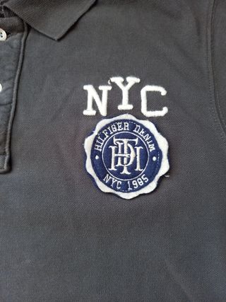 Se vende Polo Hilfiger Denim
