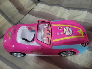 Coche descapotable nancy un día en california