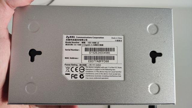 ZYXEL FIREWALL USG40W Y PERIFÉRICOS