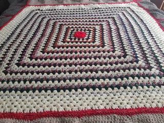 Manta de lana forrada hecha a mano