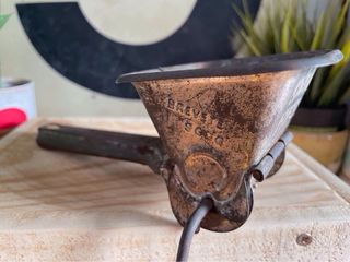 Antigua máquina legumbres