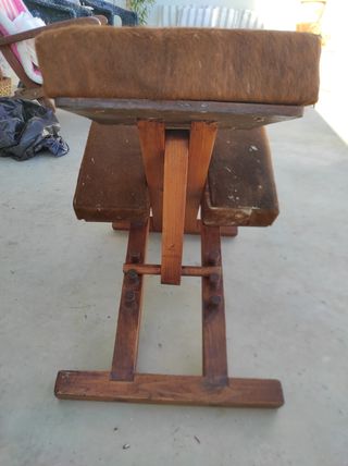 Silla artesanal ergonómica de rodillas