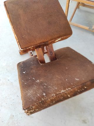 Silla artesanal ergonómica de rodillas