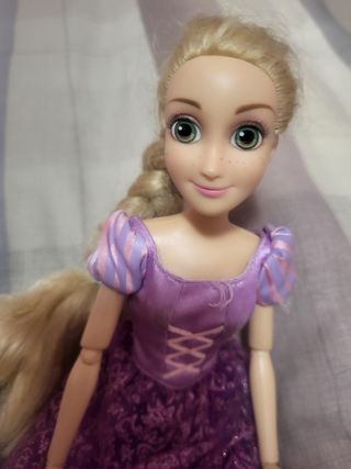 Barbie princesa Rapunzel disney