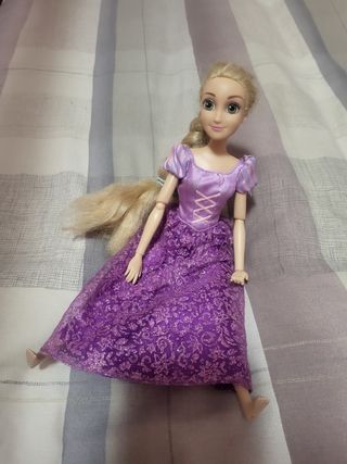 Barbie princesa Rapunzel disney