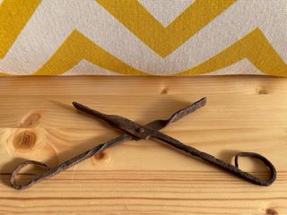 Antiguas pinzas forja