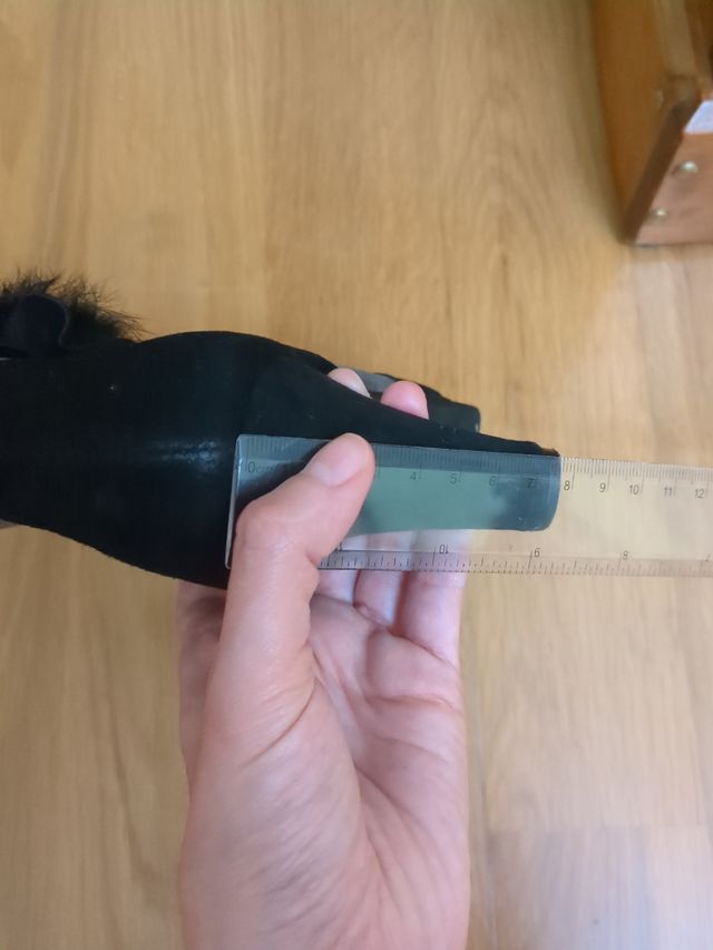 Botines negros marca Pasther 