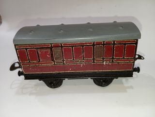 Vagon de tren ingles de chapa. Hornby