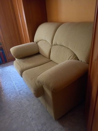 Sofá Cama plegable.