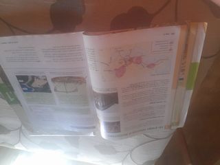 Libro de geografía e historia1 ESO