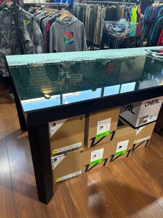 Mesa cristal grande 